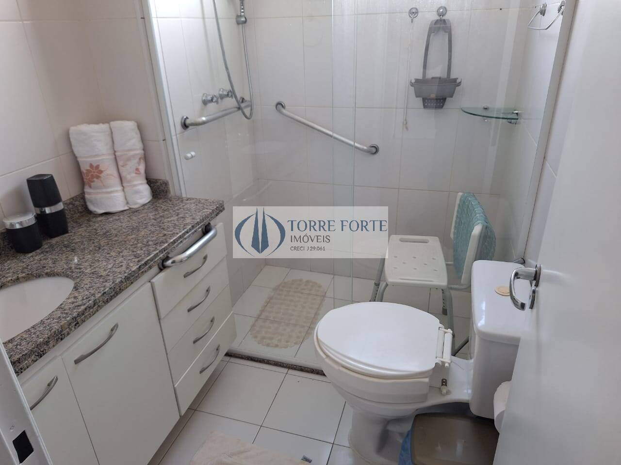 Apartamento à venda com 3 quartos, 108m² - Foto 18