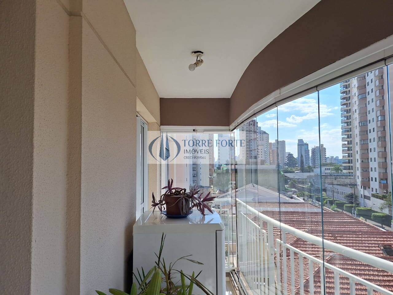 Apartamento à venda com 3 quartos, 108m² - Foto 3