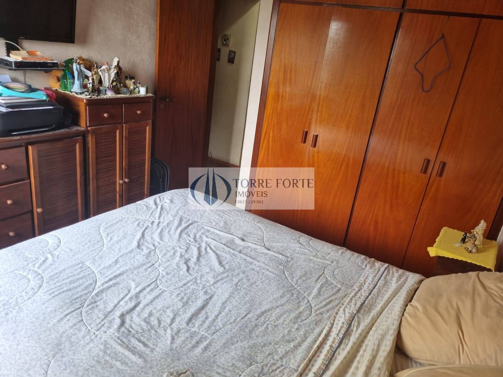 Apartamento à venda com 3 quartos, 106m² - Foto 6