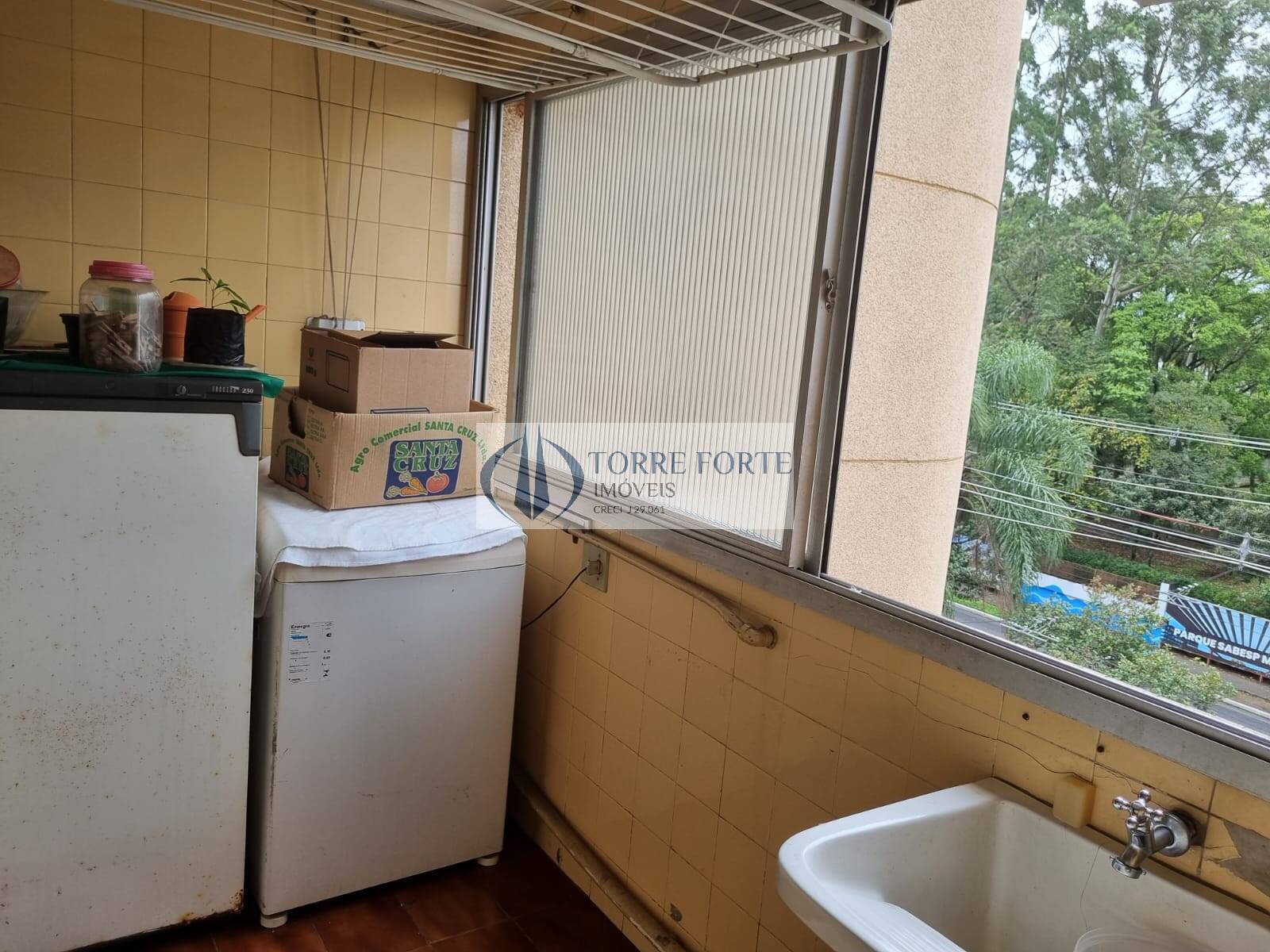 Apartamento à venda com 3 quartos, 106m² - Foto 7