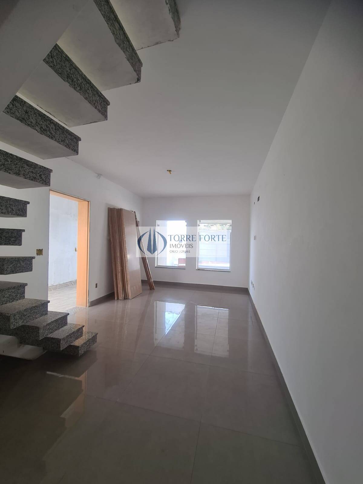 Casa à venda com 3 quartos, 143m² - Foto 7