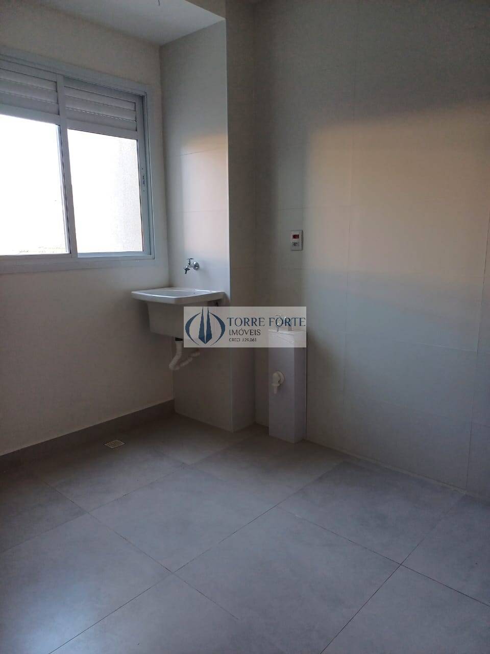 Apartamento à venda e aluguel com 1 quarto, 27m² - Foto 16