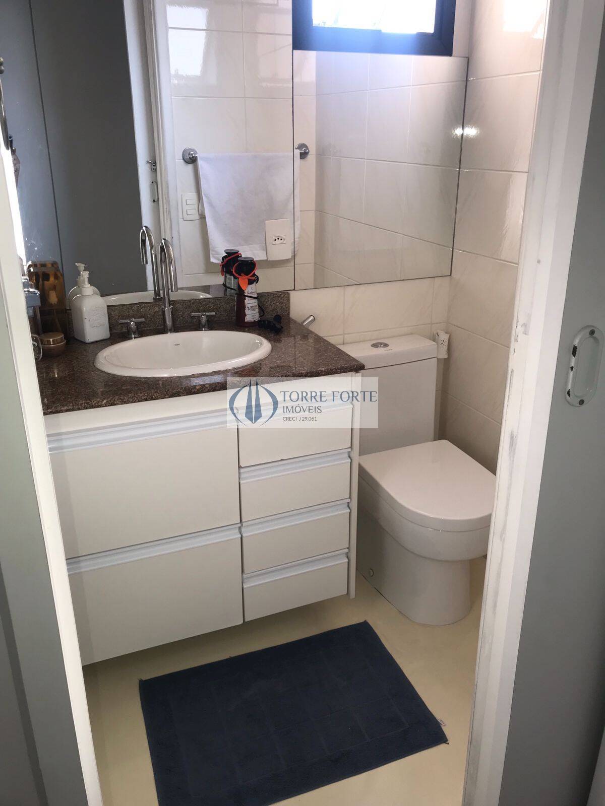 Apartamento à venda com 2 quartos, 64m² - Foto 8