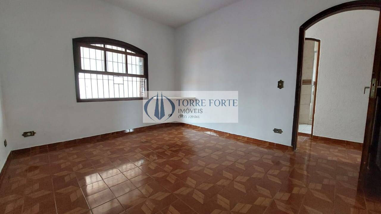 Sobrado à venda com 3 quartos, 190m² - Foto 1