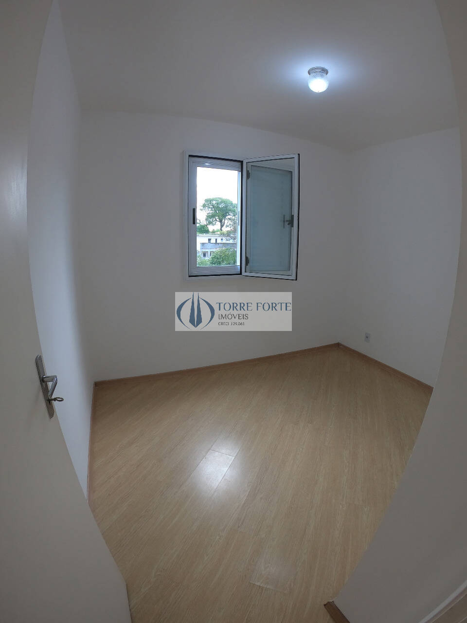 Apartamento à venda com 2 quartos, 47m² - Foto 12