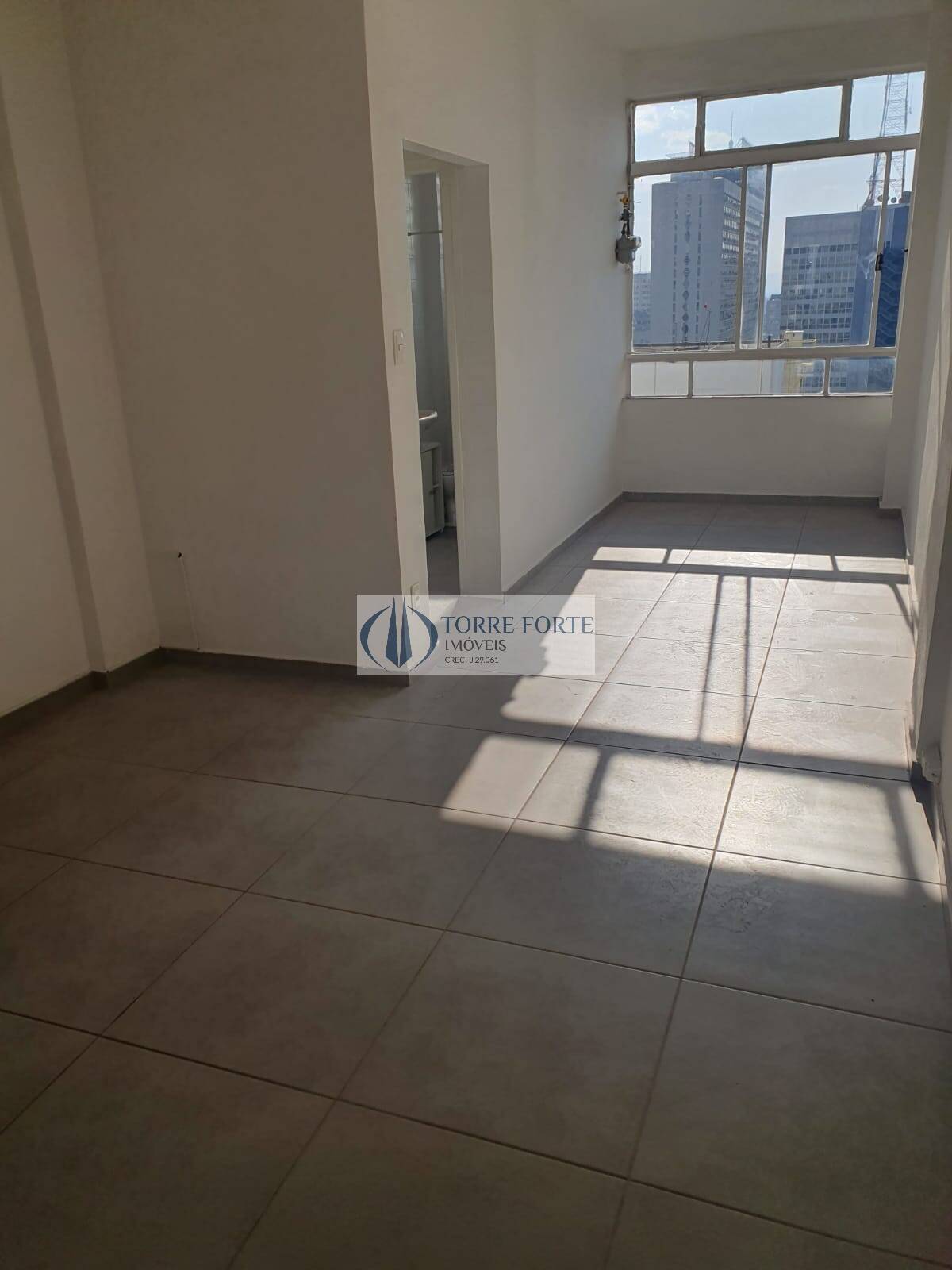 Apartamento para alugar com 1 quarto, 38m² - Foto 14