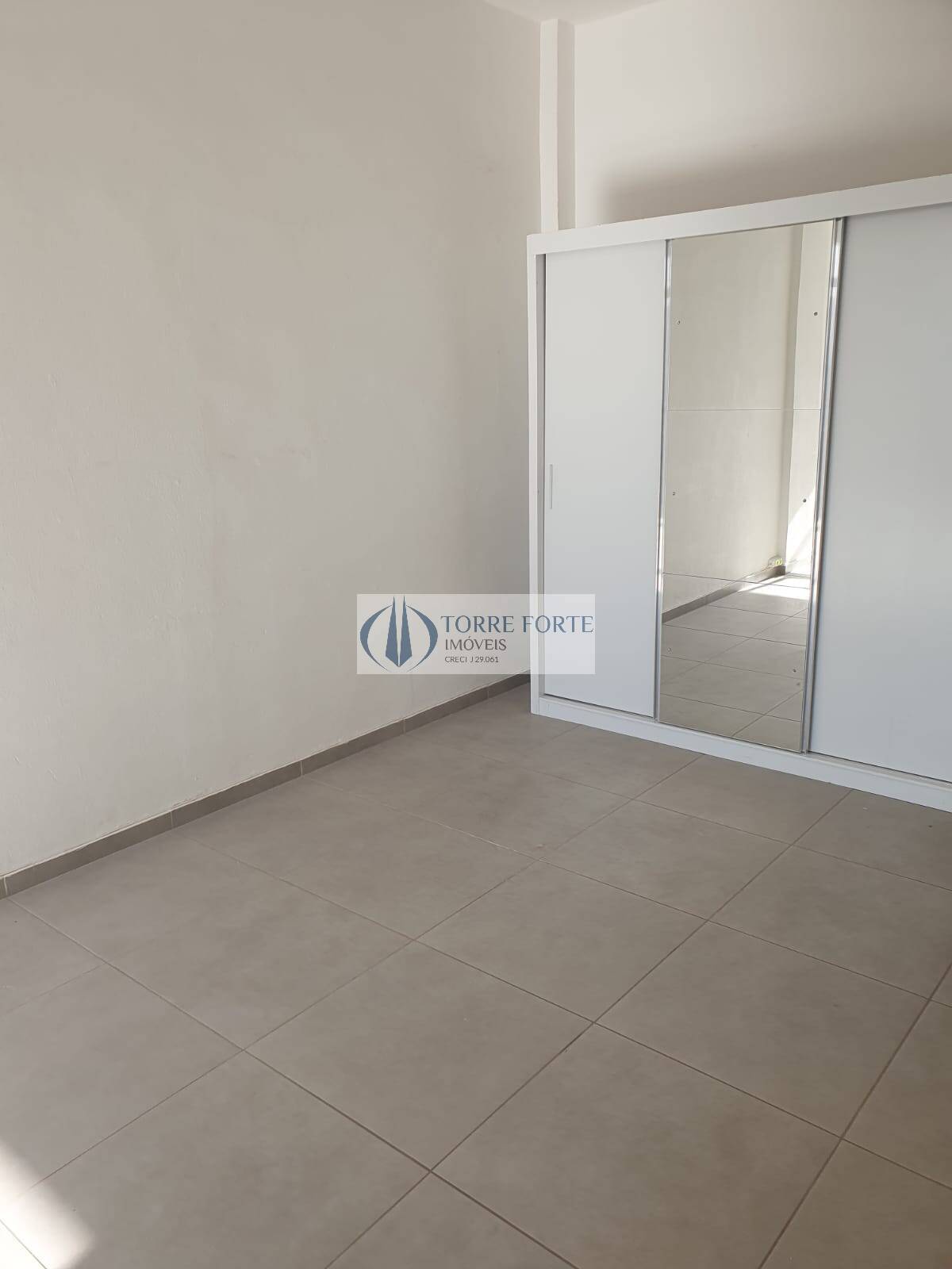 Apartamento para alugar com 1 quarto, 38m² - Foto 17