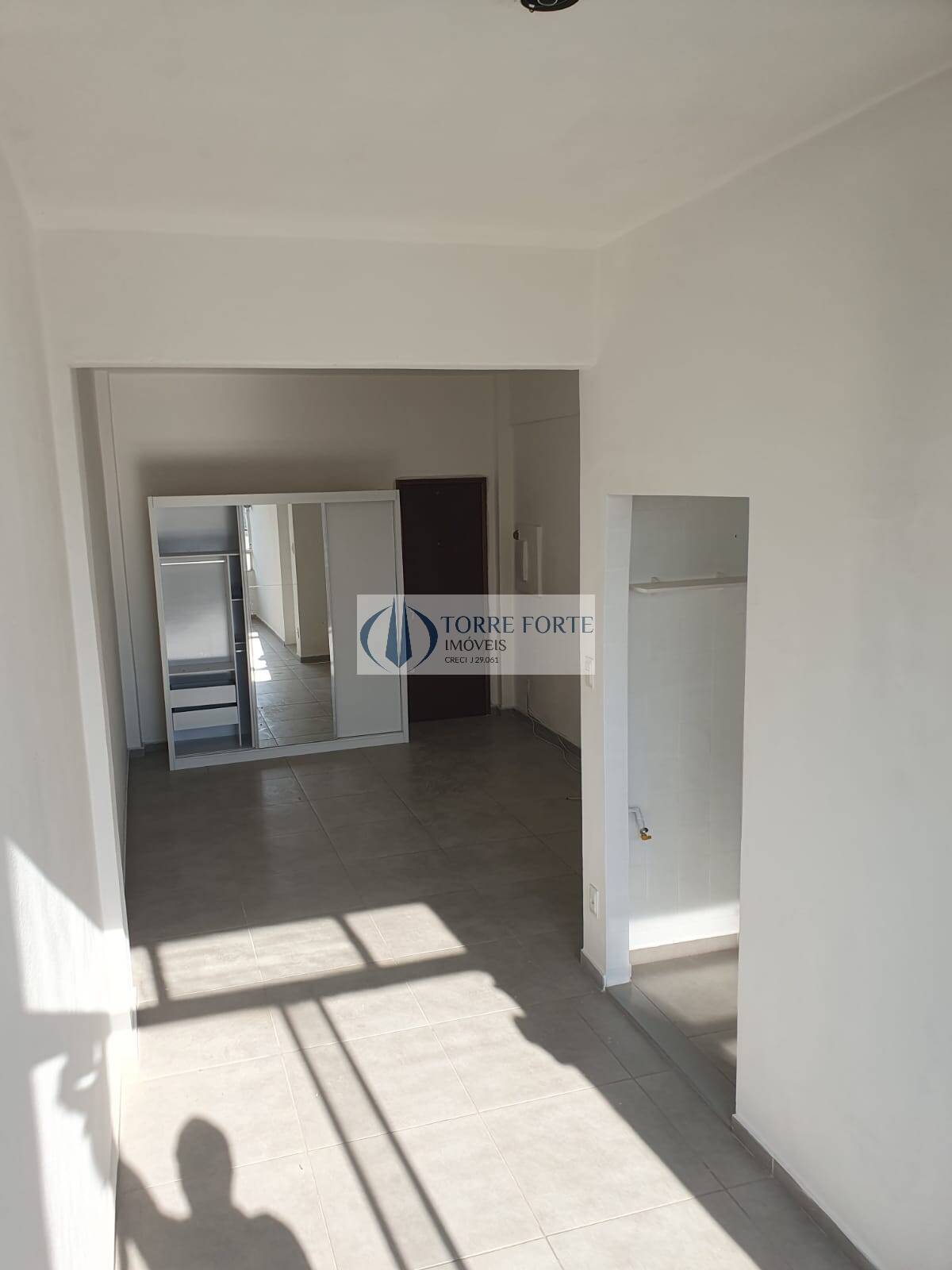 Apartamento para alugar com 1 quarto, 38m² - Foto 18