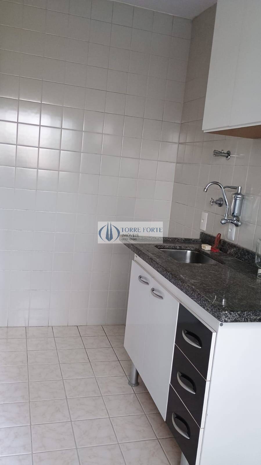 Apartamento à venda com 2 quartos, 58m² - Foto 11