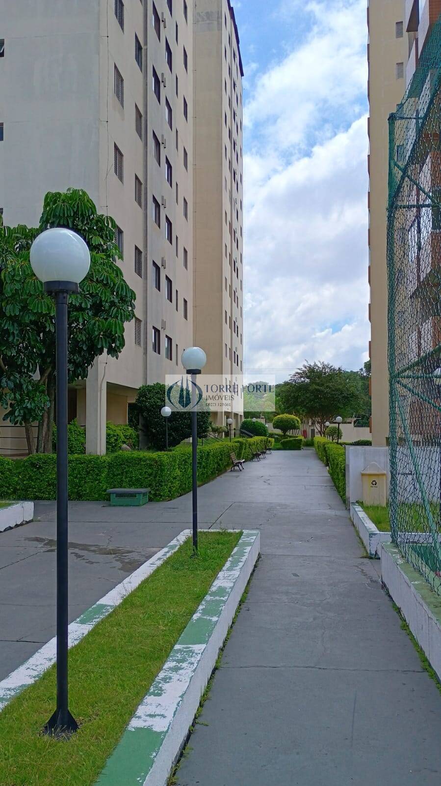 Apartamento à venda com 2 quartos, 58m² - Foto 28