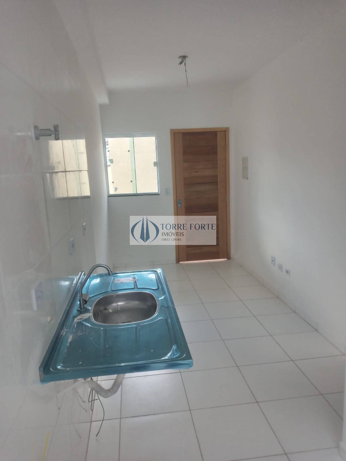 Apartamento à venda com 2 quartos, 40m² - Foto 4