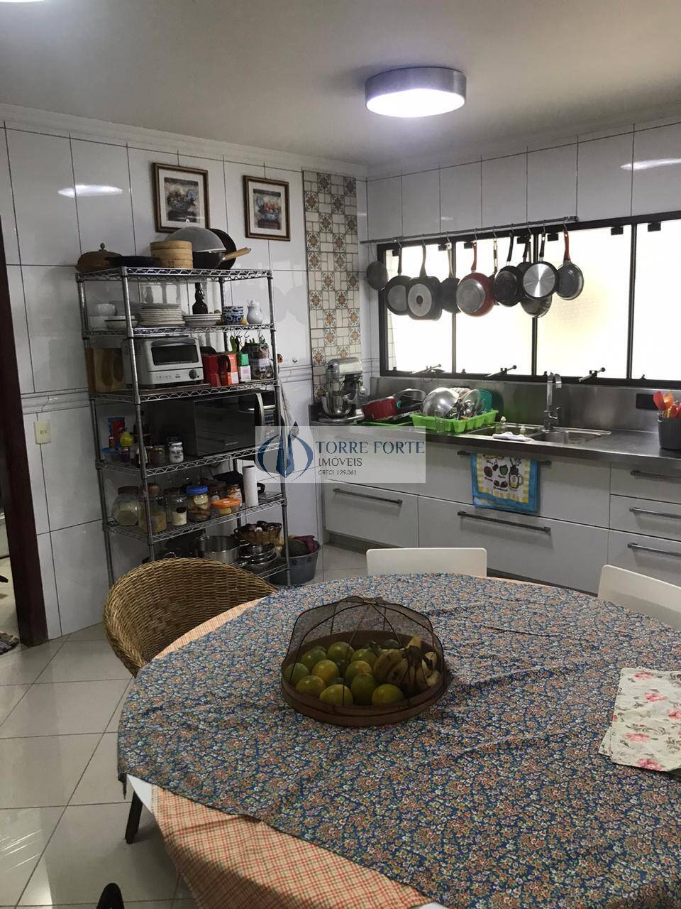 Apartamento à venda com 4 quartos, 210m² - Foto 6