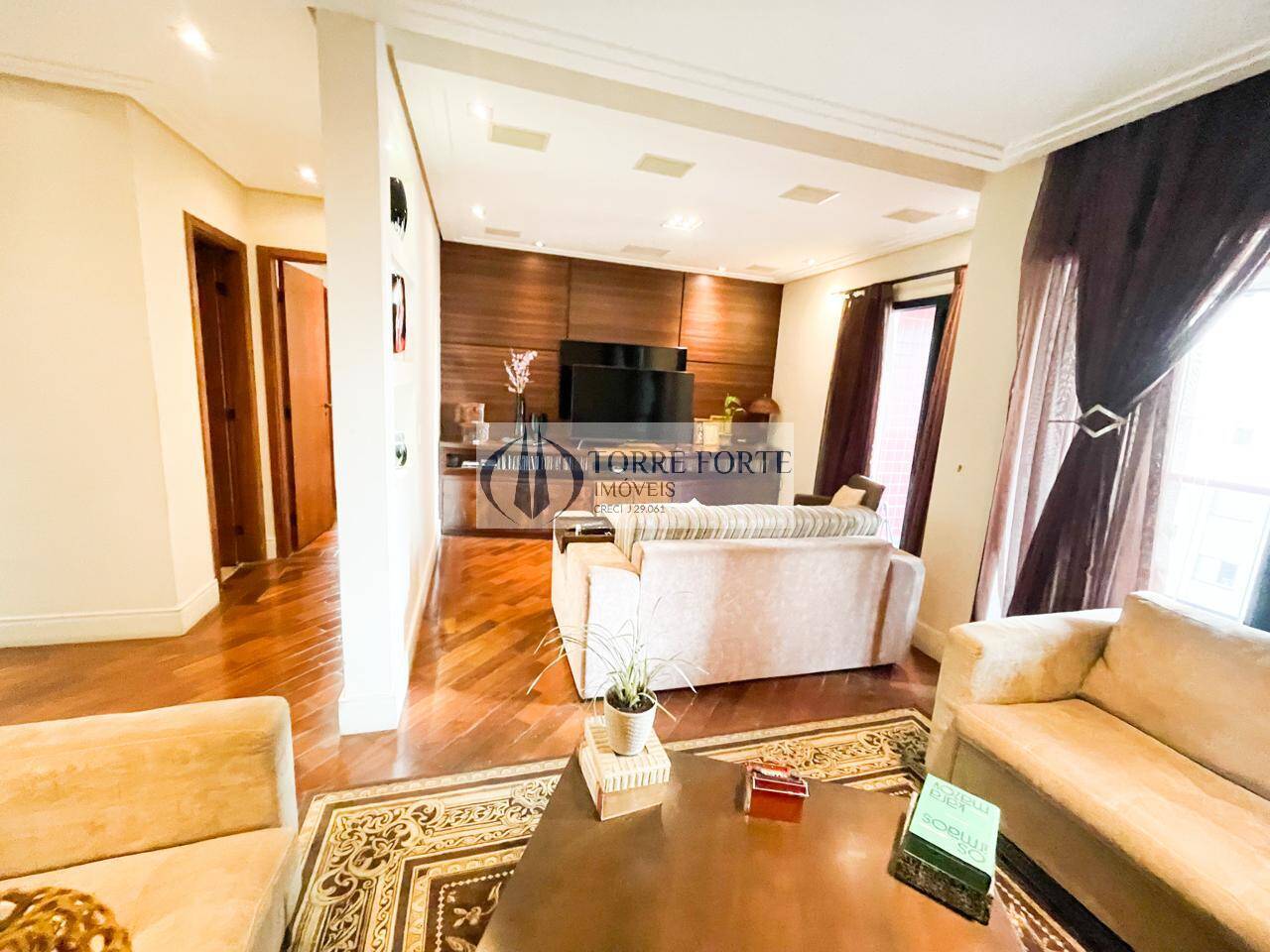 Apartamento à venda com 3 quartos, 147m² - Foto 6