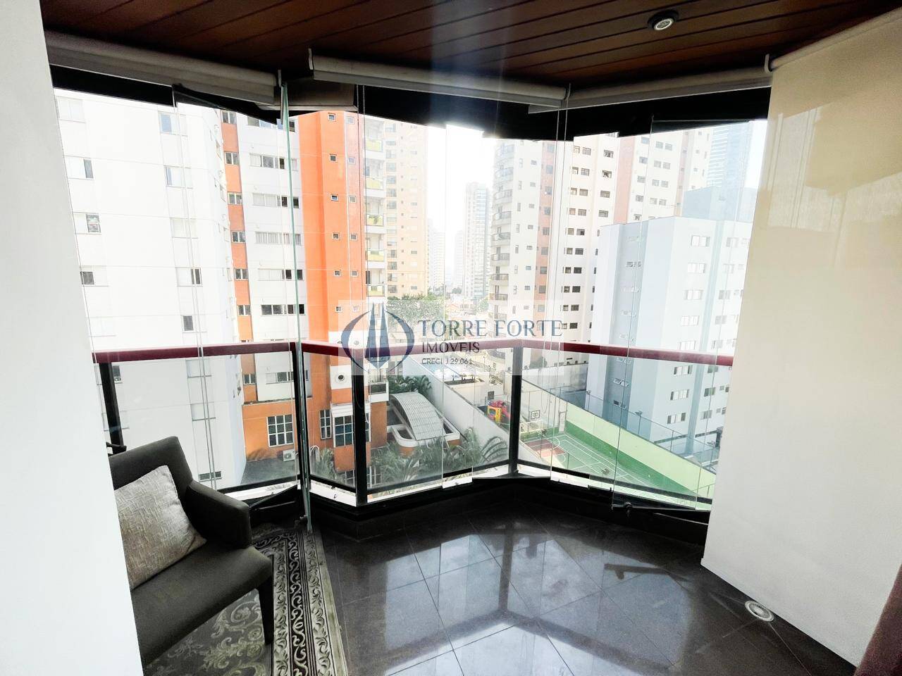 Apartamento à venda com 3 quartos, 147m² - Foto 12