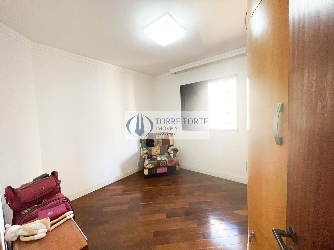 Apartamento à venda com 3 quartos, 147m² - Foto 36