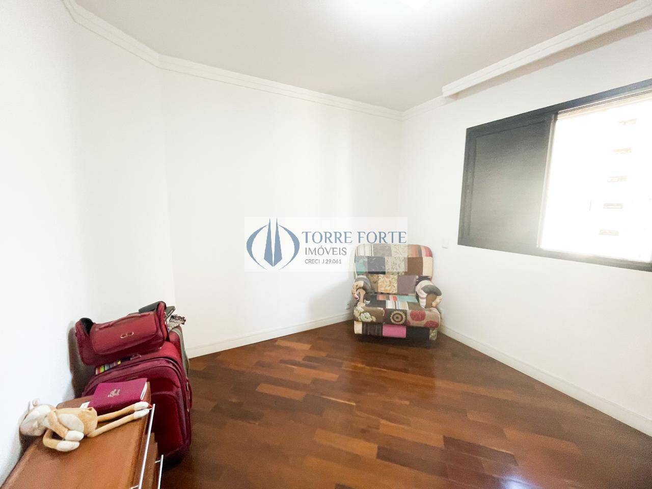 Apartamento à venda com 3 quartos, 147m² - Foto 40