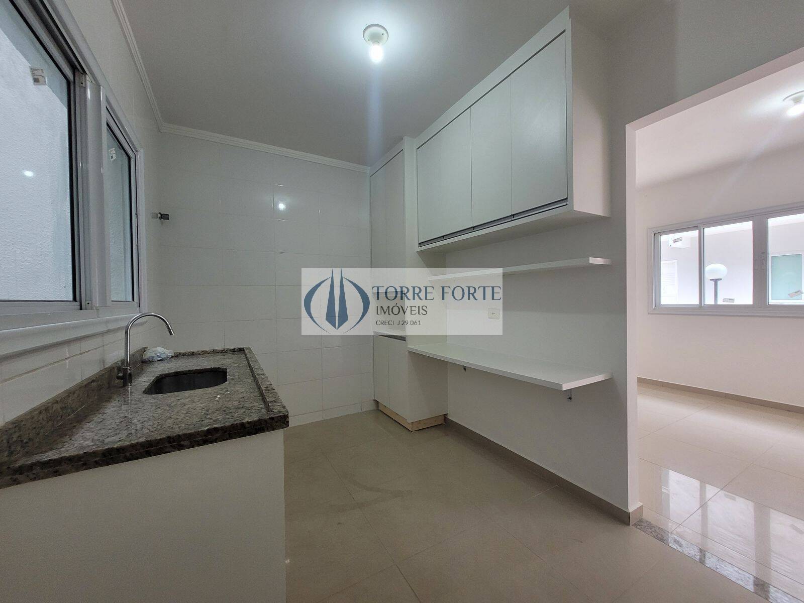 Apartamento à venda com 3 quartos, 142m² - Foto 10