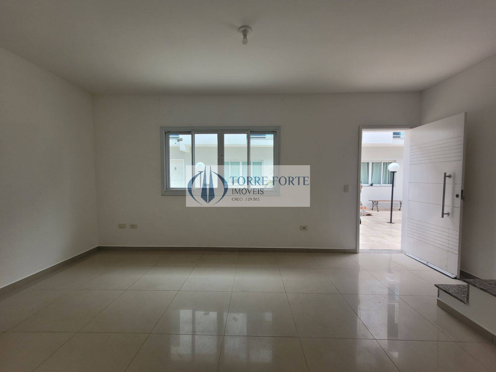 Apartamento à venda com 3 quartos, 142m² - Foto 4