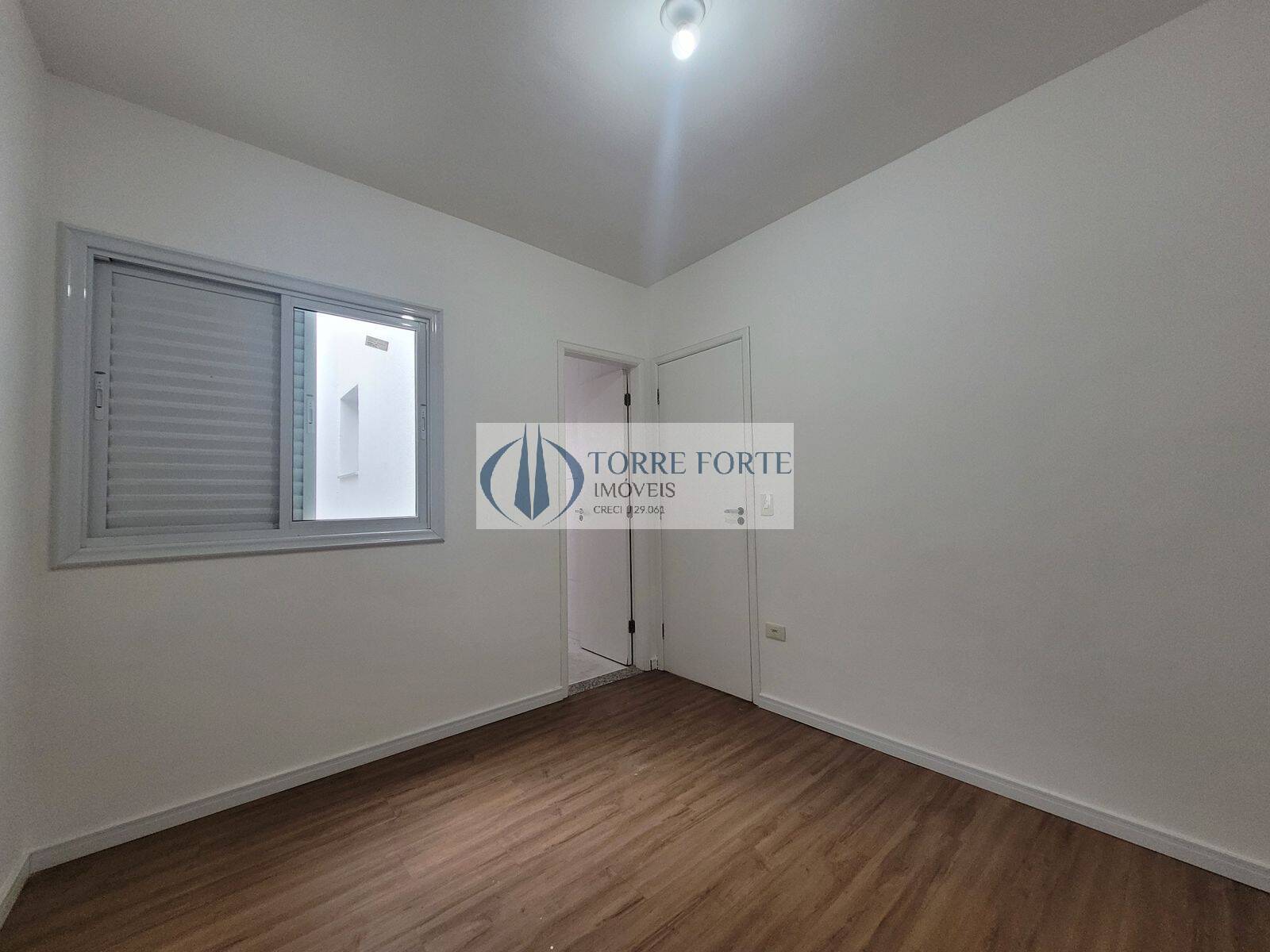 Apartamento à venda com 3 quartos, 142m² - Foto 13