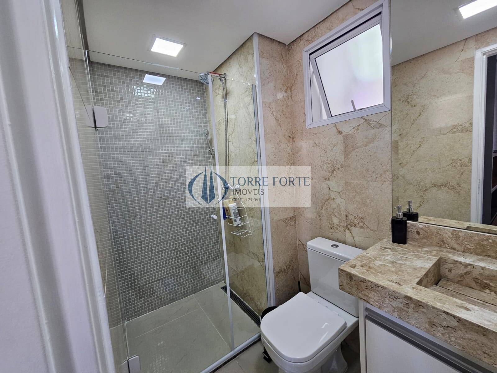 Apartamento à venda com 3 quartos, 74m² - Foto 13