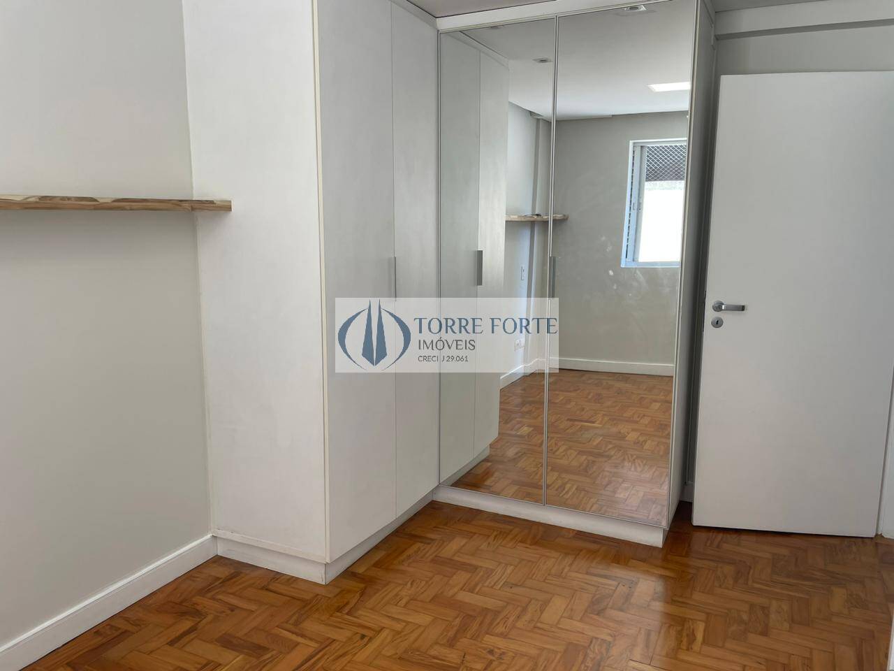 Apartamento à venda com 2 quartos, 80m² - Foto 9