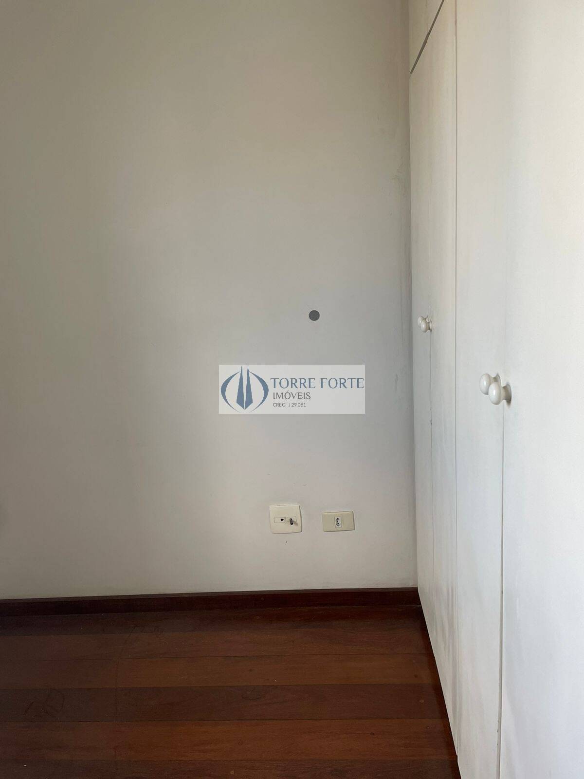 Apartamento à venda com 3 quartos, 64m² - Foto 6