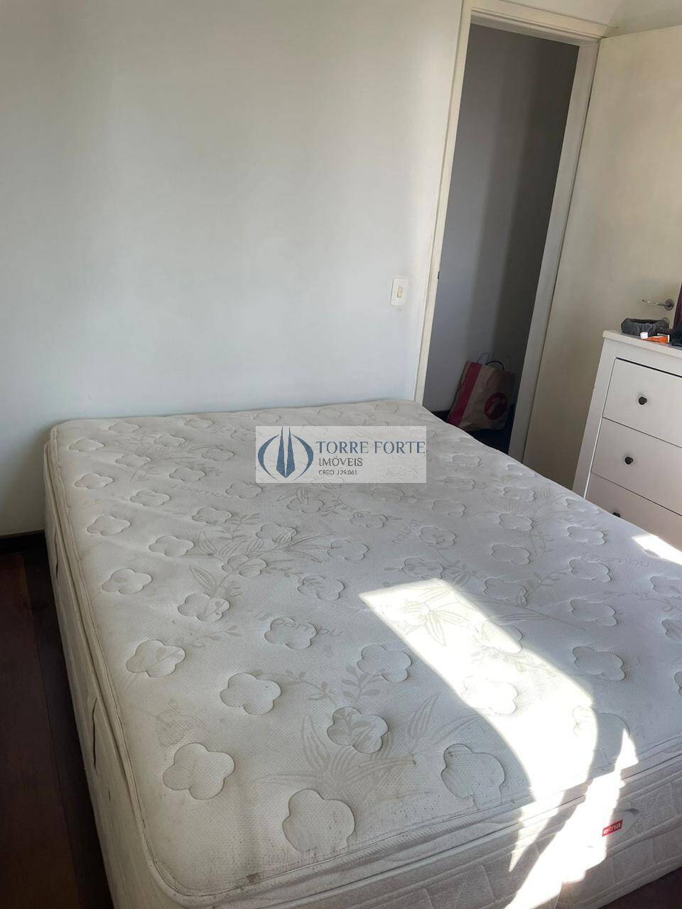 Apartamento à venda com 3 quartos, 64m² - Foto 15