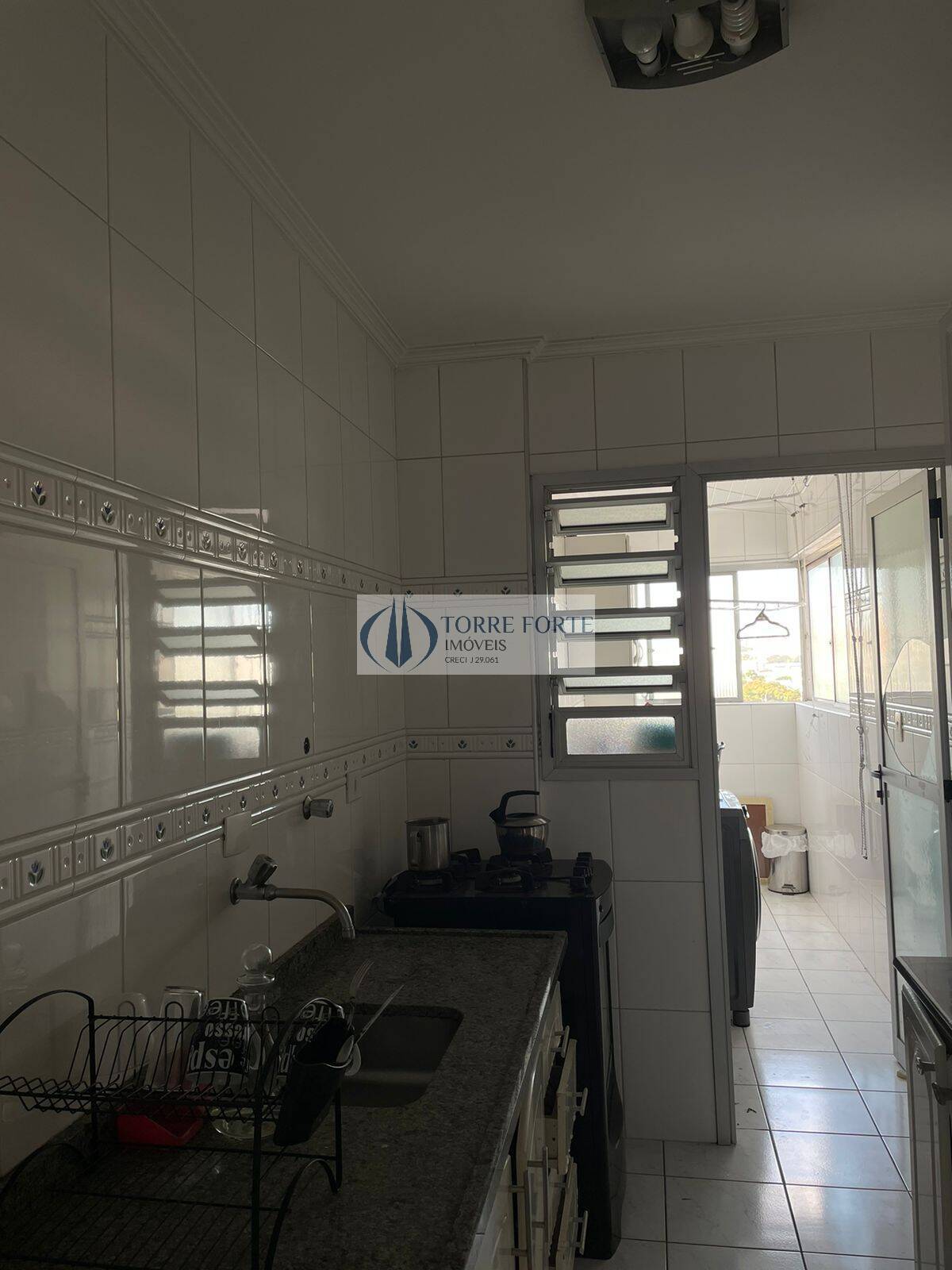 Apartamento à venda com 3 quartos, 64m² - Foto 17