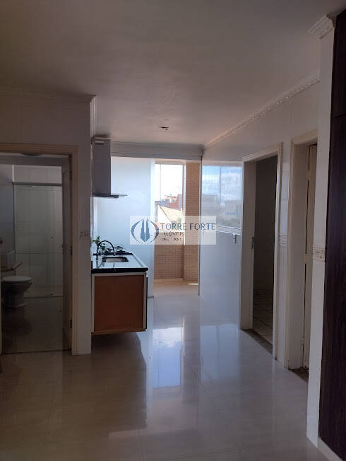 Apartamento para alugar com 3 quartos, 120m² - Foto 8