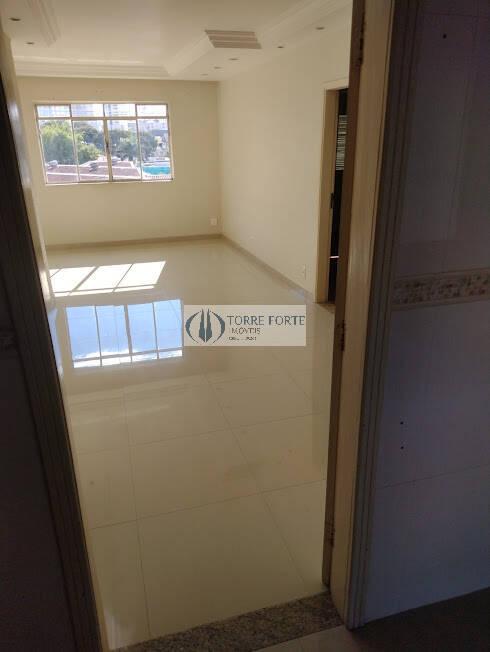 Apartamento para alugar com 3 quartos, 120m² - Foto 3