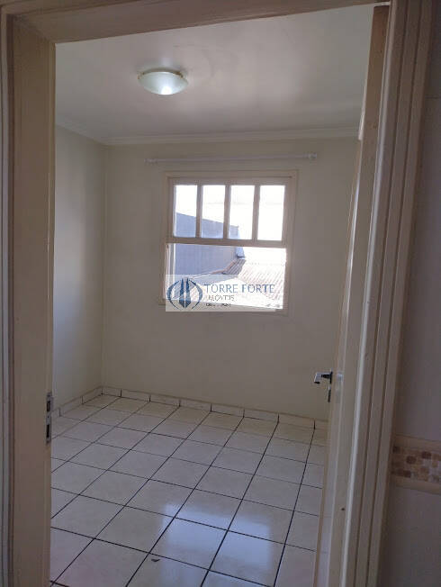 Apartamento para alugar com 3 quartos, 120m² - Foto 23