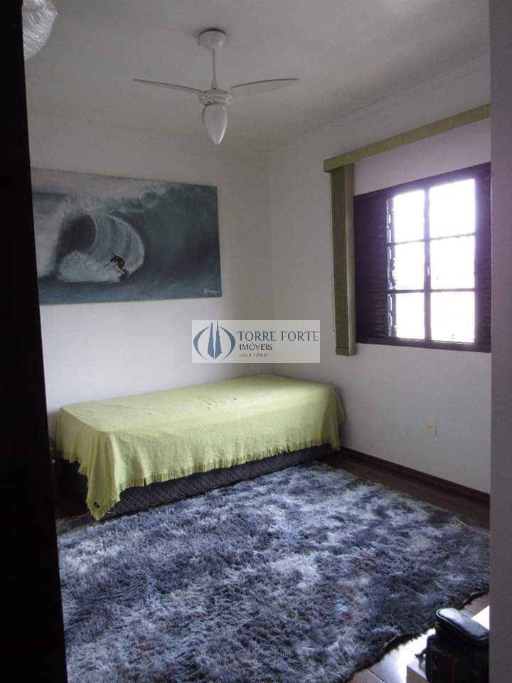 Casa à venda com 2 quartos, 174m² - Foto 18