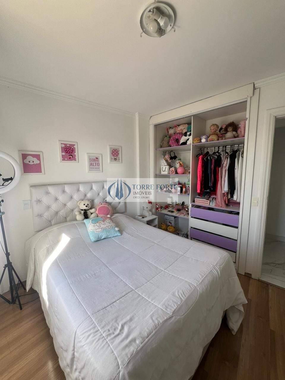 Apartamento à venda com 3 quartos, 131m² - Foto 13