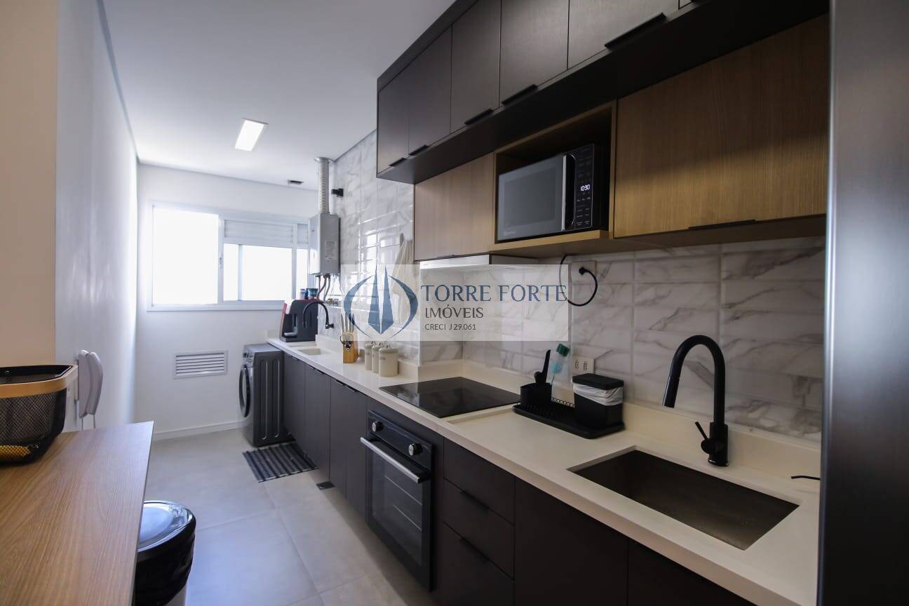 Apartamento à venda com 2 quartos, 70m² - Foto 18