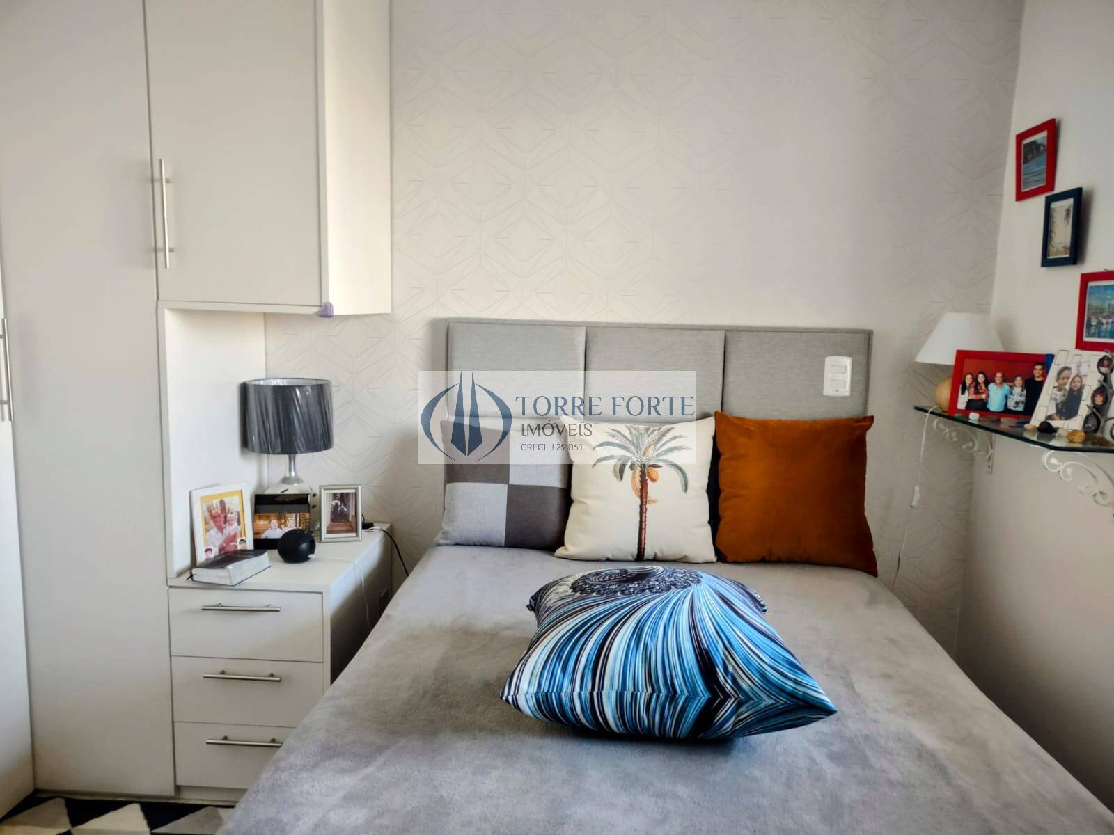 Apartamento à venda com 1 quarto, 42m² - Foto 10