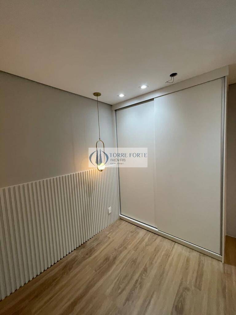 Apartamento à venda com 2 quartos, 45m² - Foto 19