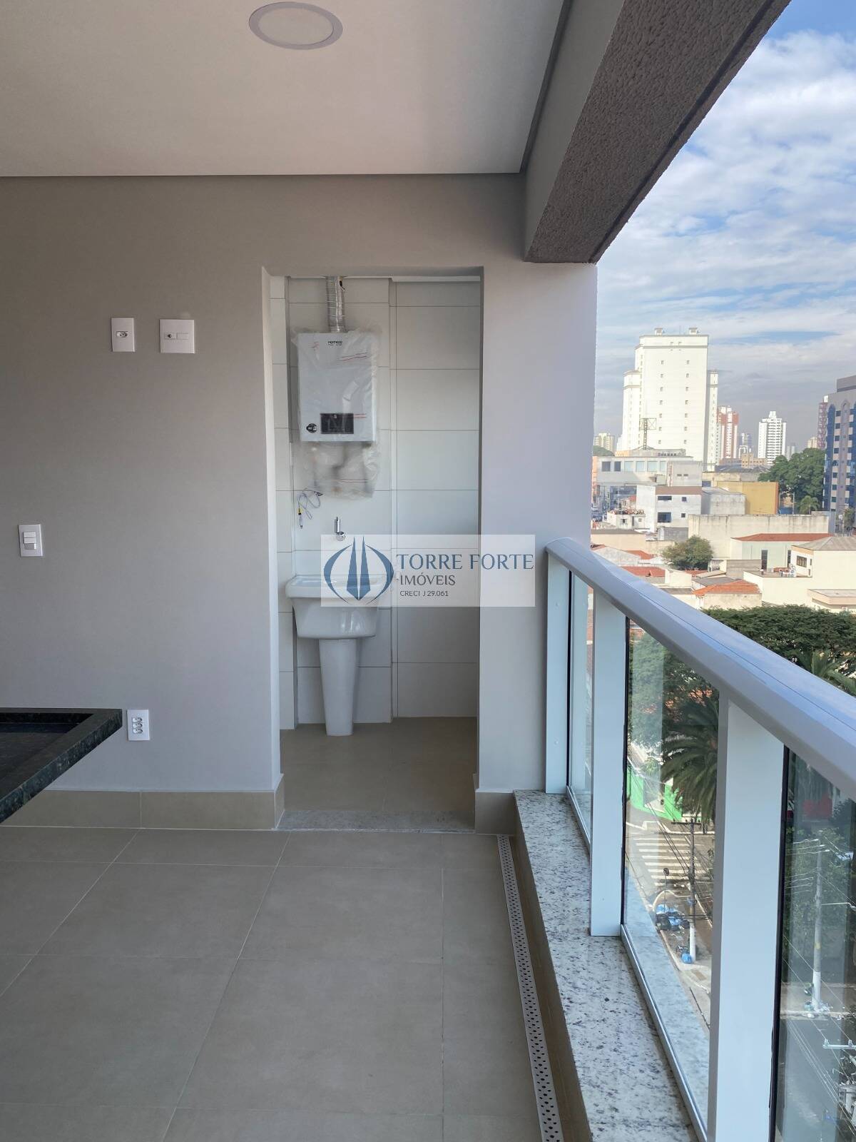 Apartamento à venda com 2 quartos, 70m² - Foto 5