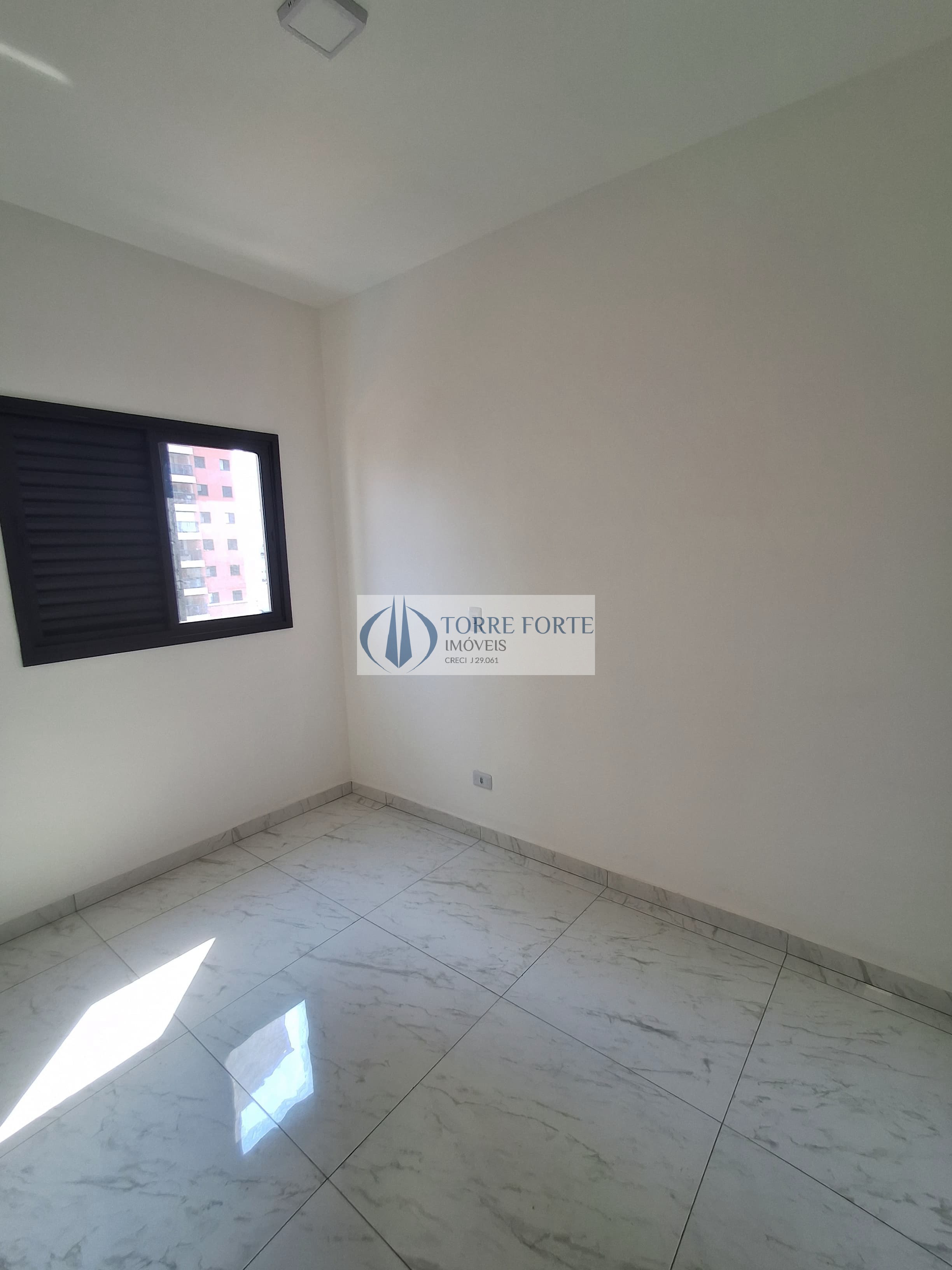 Apartamento para alugar com 1 quarto, 40m² - Foto 9