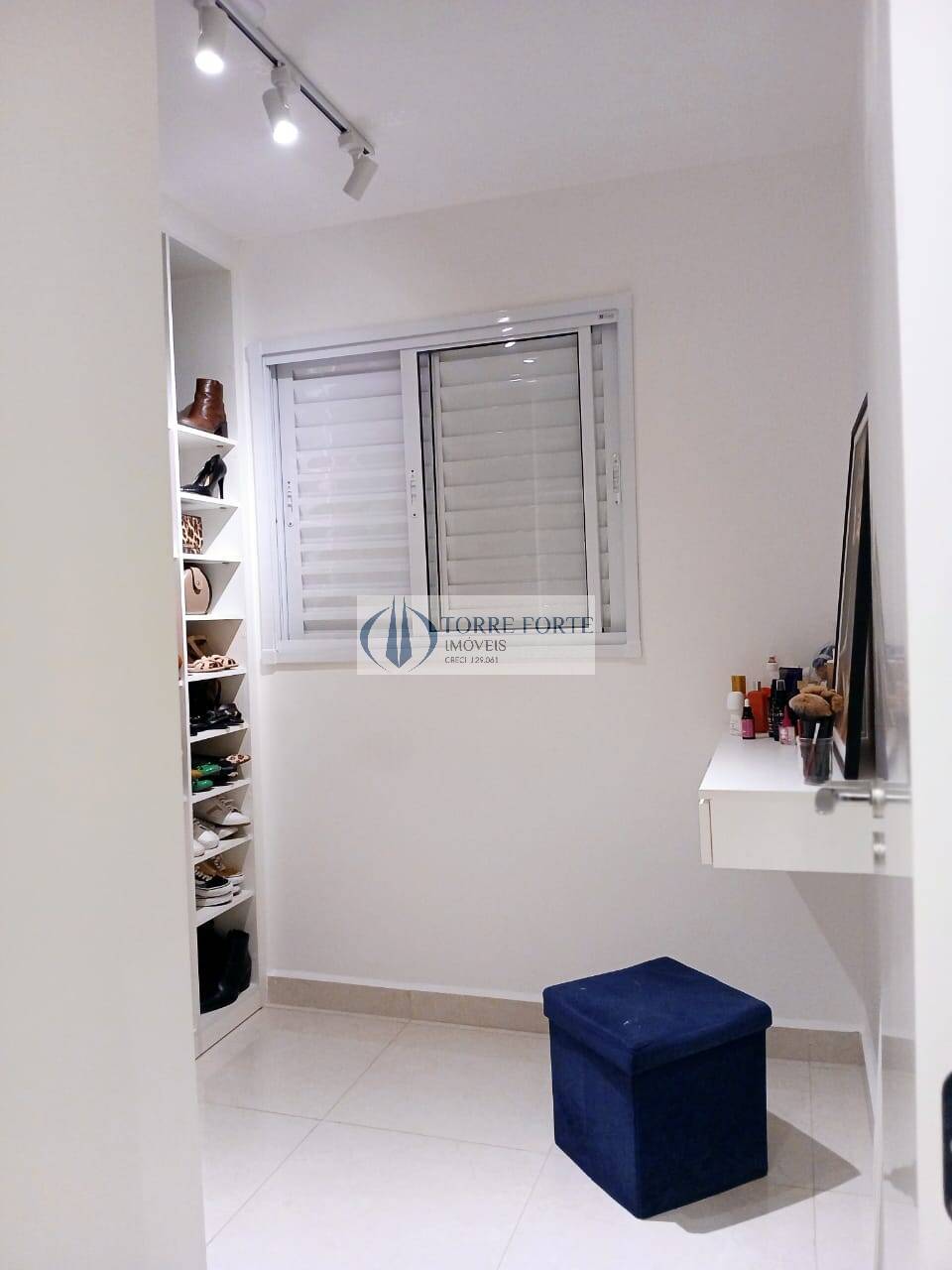 Apartamento à venda com 2 quartos, 50m² - Foto 15