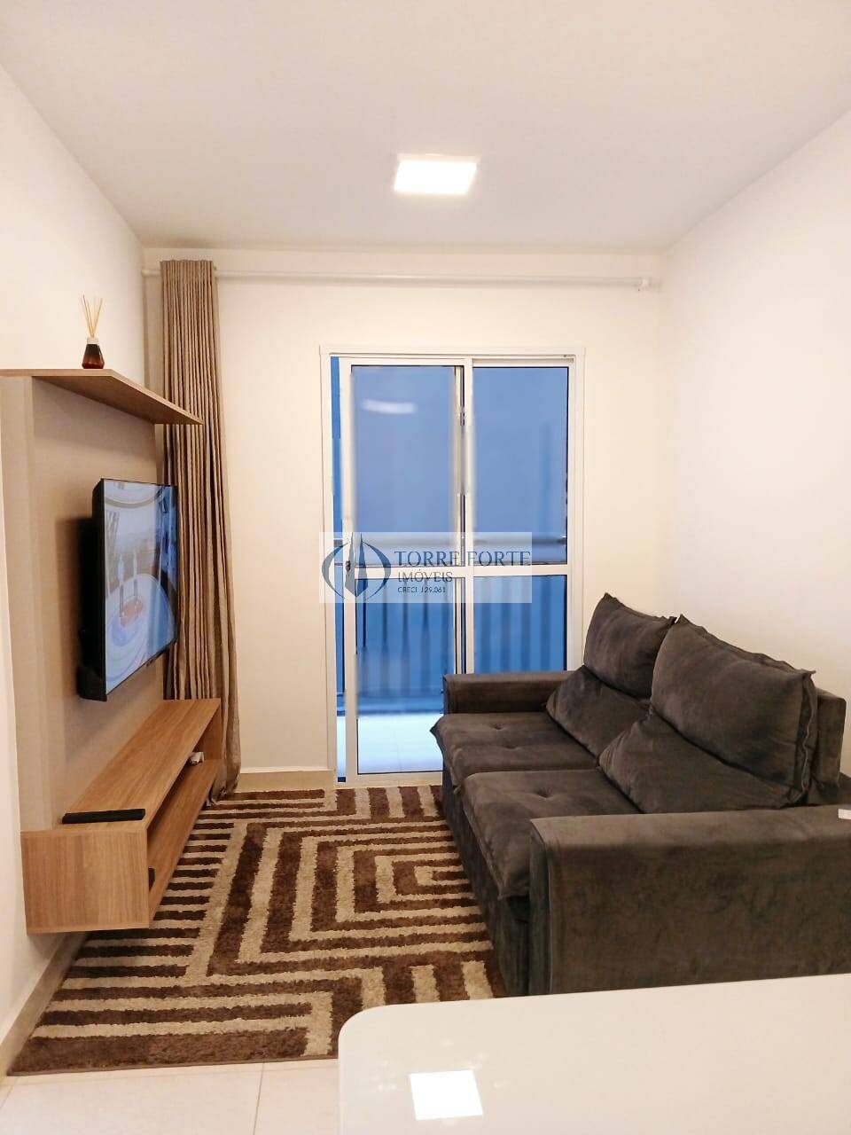 Apartamento à venda com 2 quartos, 50m² - Foto 27