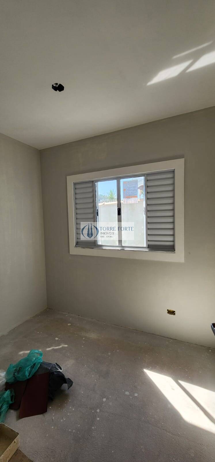 Casa à venda com 3 quartos, 300m² - Foto 11