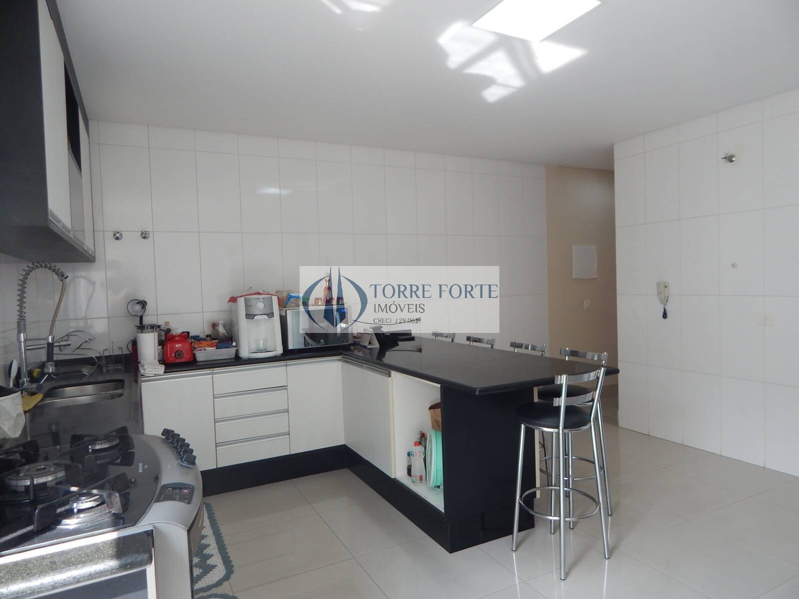 Sobrado à venda com 3 quartos, 245m² - Foto 12