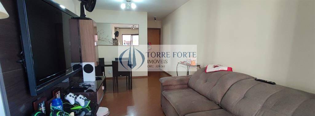 Apartamento à venda com 3 quartos, 75m² - Foto 15