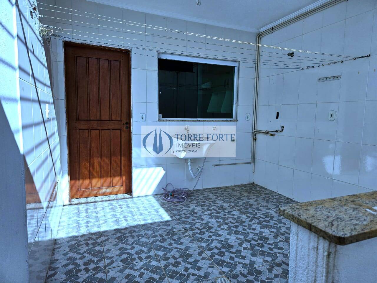 Sobrado à venda com 3 quartos, 150m² - Foto 12