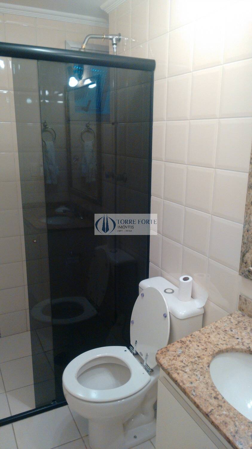 Apartamento à venda com 3 quartos, 70m² - Foto 13