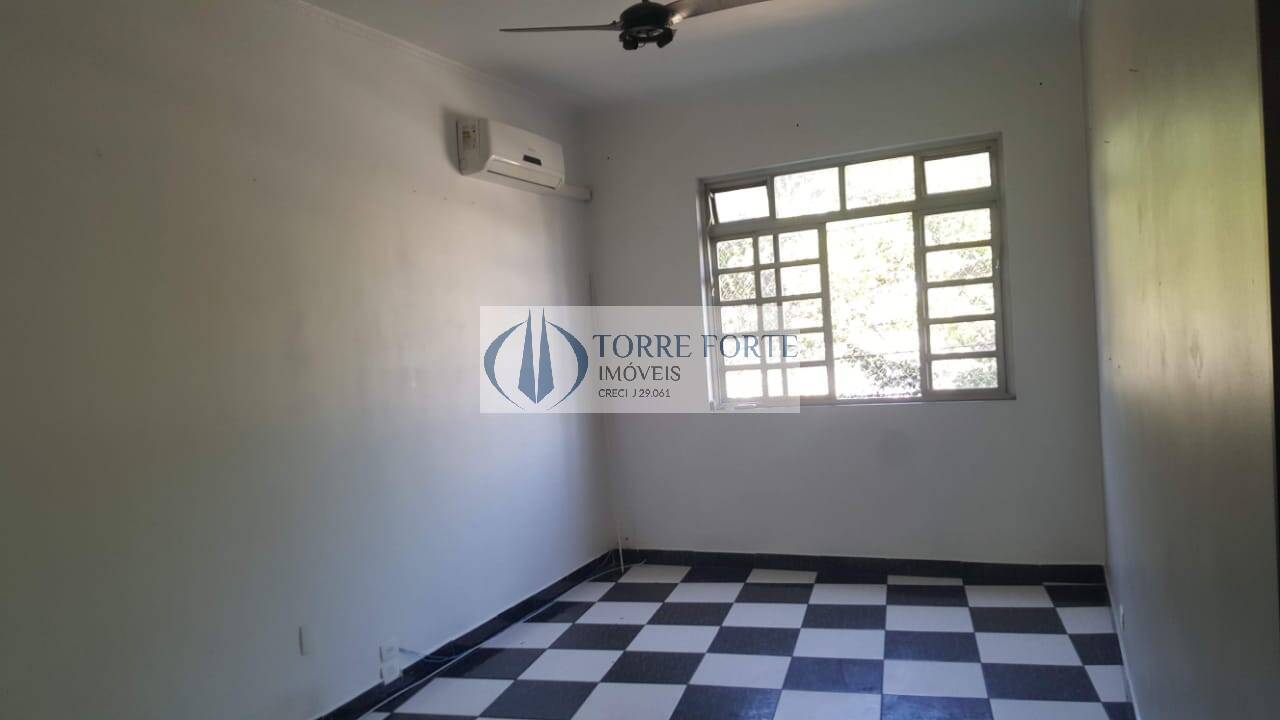 Apartamento à venda com 1 quarto, 74m² - Foto 1