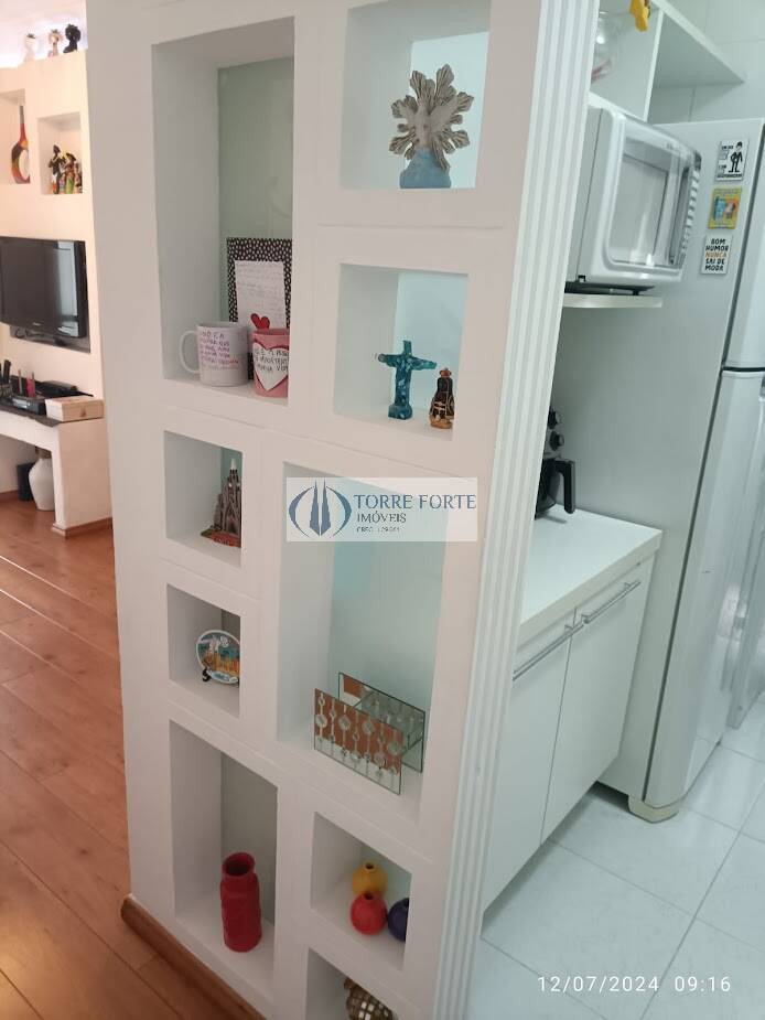 Apartamento à venda com 2 quartos, 52m² - Foto 45