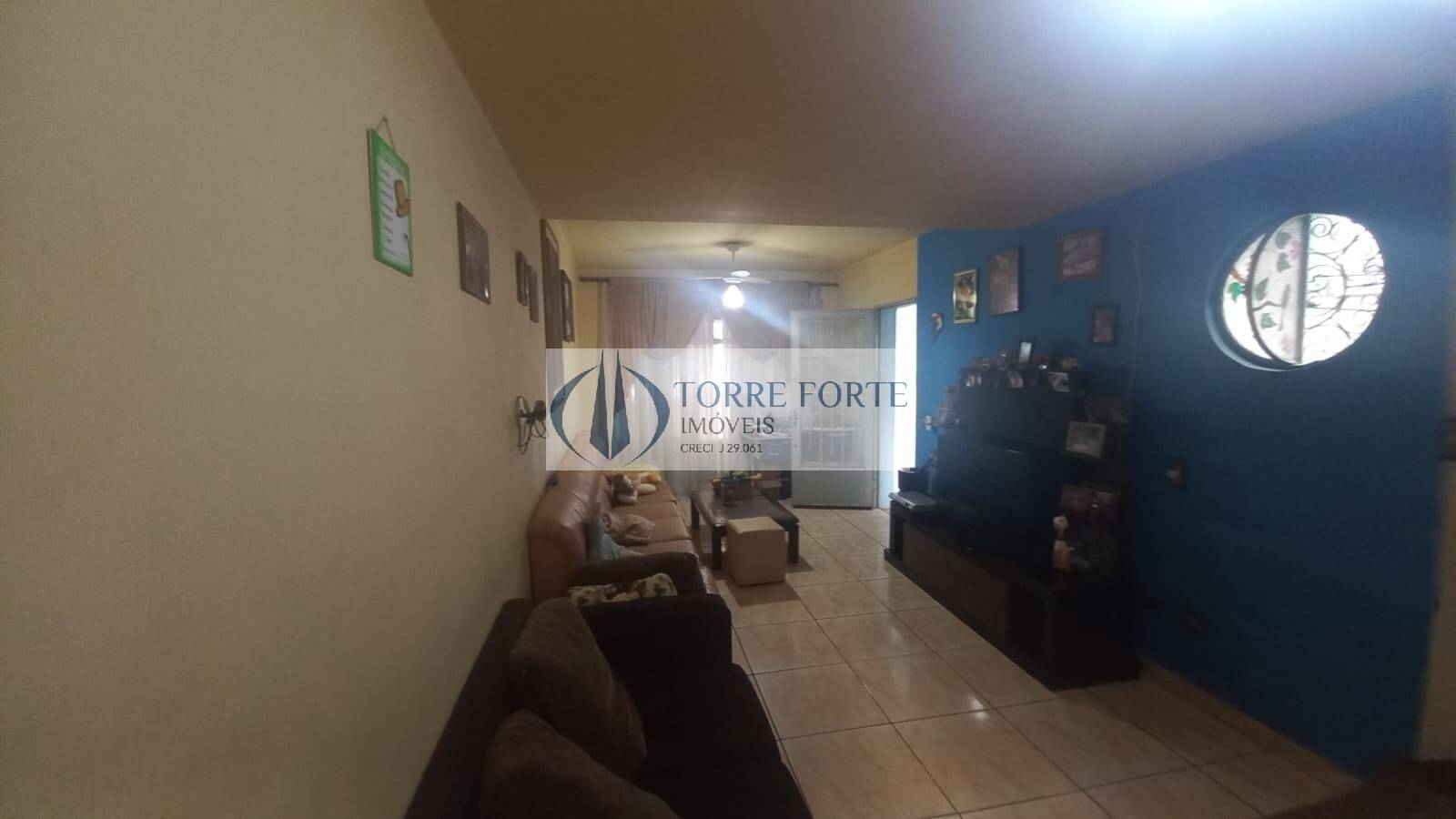 Sobrado à venda com 3 quartos, 161m² - Foto 2