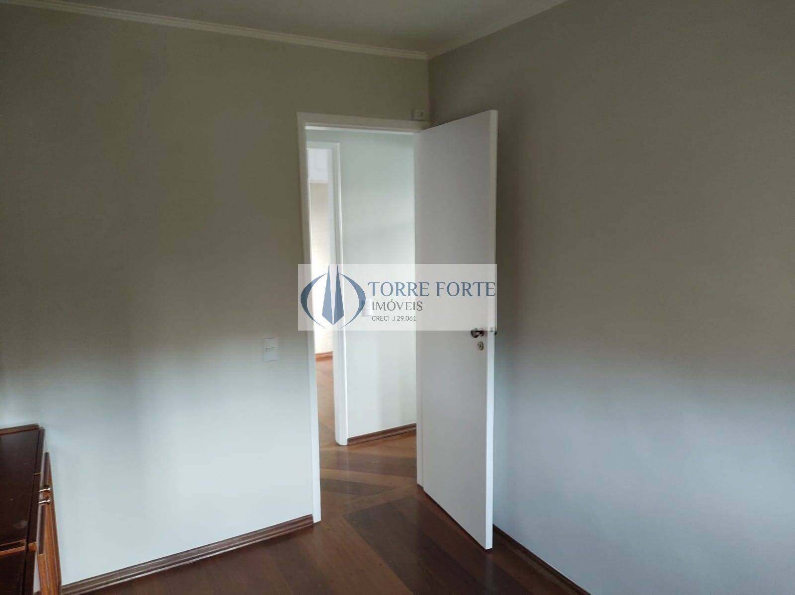 Apartamento à venda com 3 quartos, 70m² - Foto 13