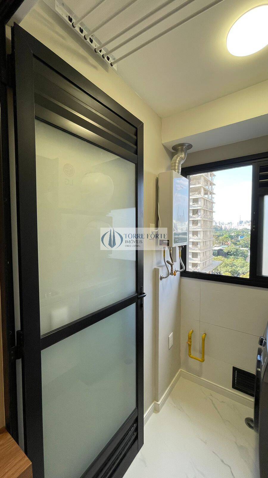 Apartamento para alugar com 2 quartos, 38m² - Foto 30